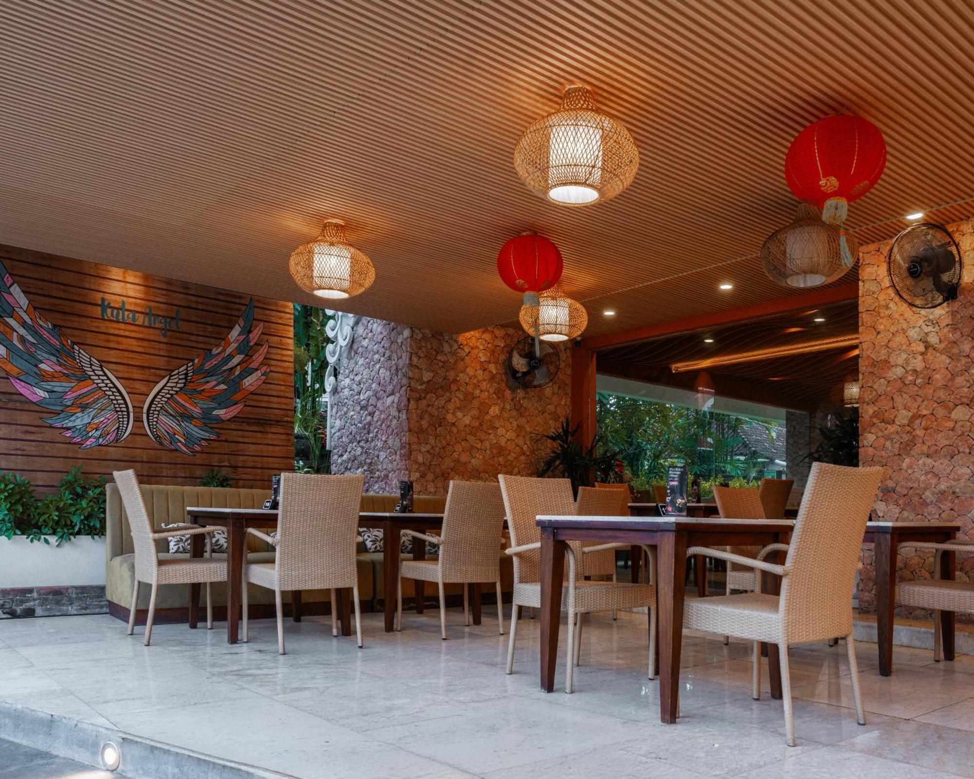 Kuta Angel Hotel Zewnętrze zdjęcie